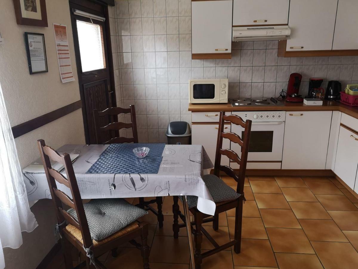 Gites & Camping On The Route Des Vins Bergheim Bagian luar foto